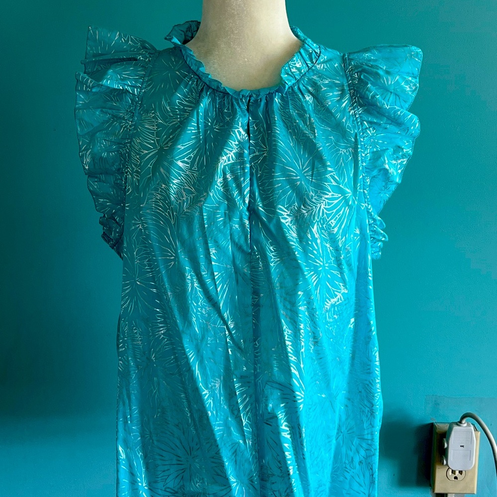NWT MICHAEL KORS Turquoise and Silver Flutter Sleeve Top Size XL